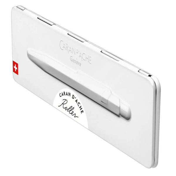 Caran d'Ache, Rollerball 849, weiss, Slim case, seitlich